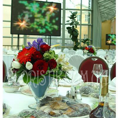 Fresh Flowers Decoration. Buy Fresh Flowers Decoration in the online store Floristik
