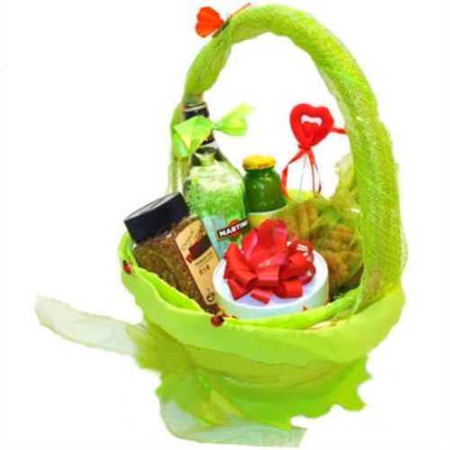 Valentine Basket ― Floristik — flower delivery all over Ukraine