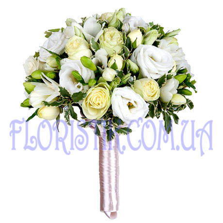 Bouquet of cream roses and Aust ― Floristik — flower delivery all over Ukraine
