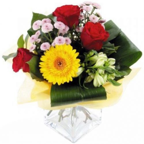 Bouquet Away! ― Floristik — flower delivery all over Ukraine