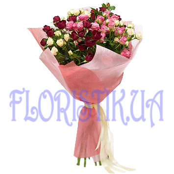Bouquet of roses roses ― Floristik — flower delivery all over Ukraine