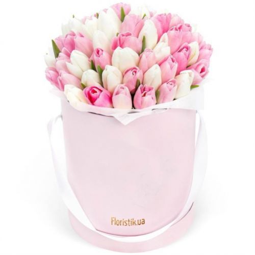 51 white-pink tulip in a box  ― Floristik — flower delivery all over Ukraine