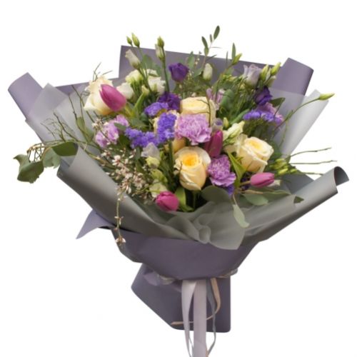 Bouquet Madeleine ― Floristik — flower delivery all over Ukraine