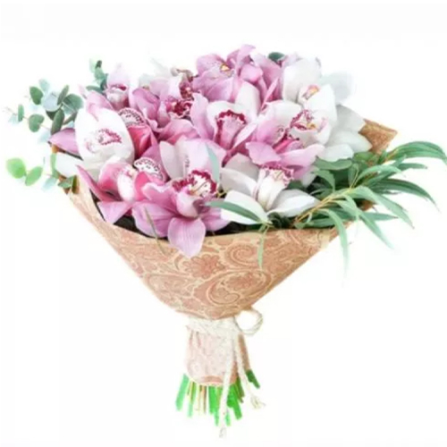Bouquet of fragrant orchids ― Floristik — flower delivery all over Ukraine