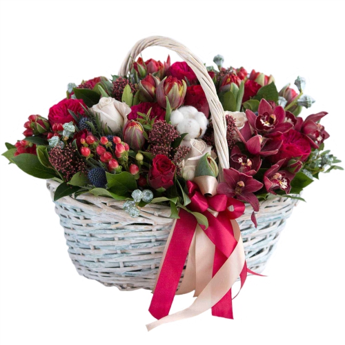 Basket Avignon ― Floristik — flower delivery all over Ukraine