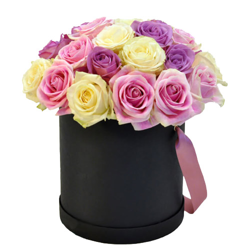 Box kiss me! ― Floristik — flower delivery all over Ukraine