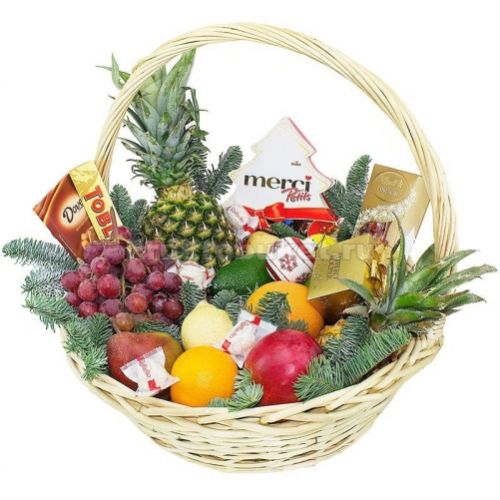 Happy New Year Basket ― Floristik — flower delivery all over Ukraine