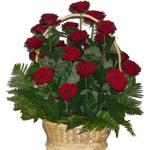 Basket of roses. Buy Basket of roses in the online store Floristik