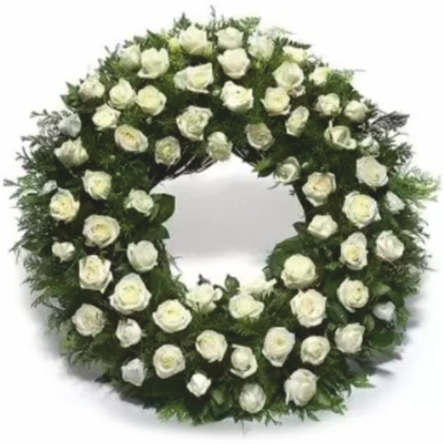 The wreath of white roses. Buy The wreath of white roses in the online store Floristik