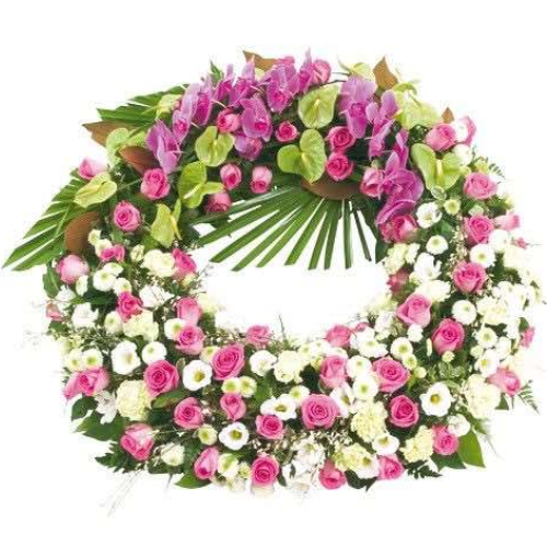 The wreath of roses and exotic . Buy The wreath of roses and exotic  in the online store Floristik