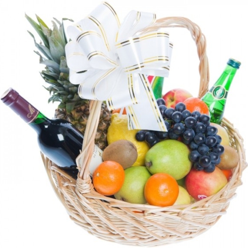 Basket dinner party. Buy Basket dinner party in the online store Floristik
