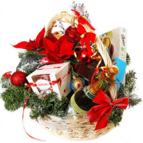 New Year&#039;s abundance ― Floristik — flower delivery all over Ukraine