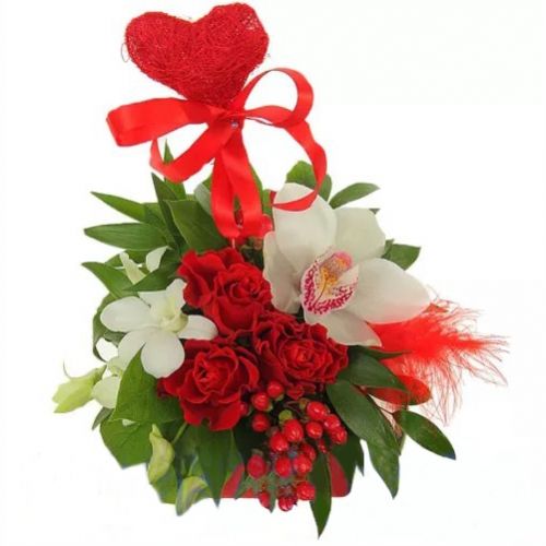 Happy Valentine ― Floristik — flower delivery all over Ukraine