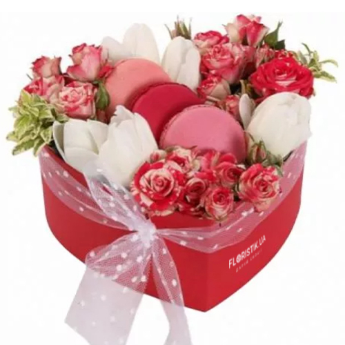Box heart ― Floristik — flower delivery all over Ukraine