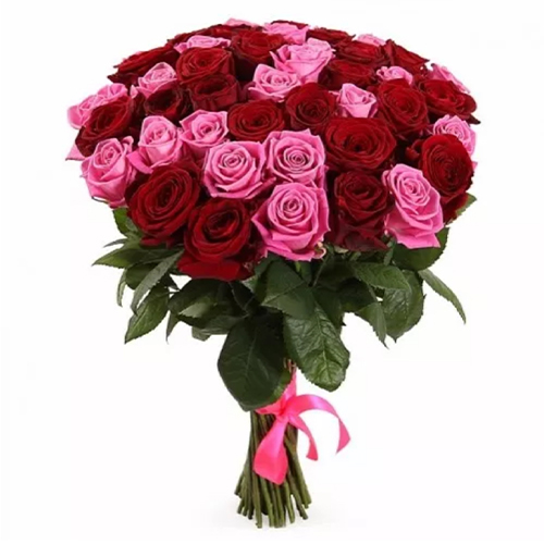 A bouquet of red roses ― Floristik — flower delivery all over Ukraine