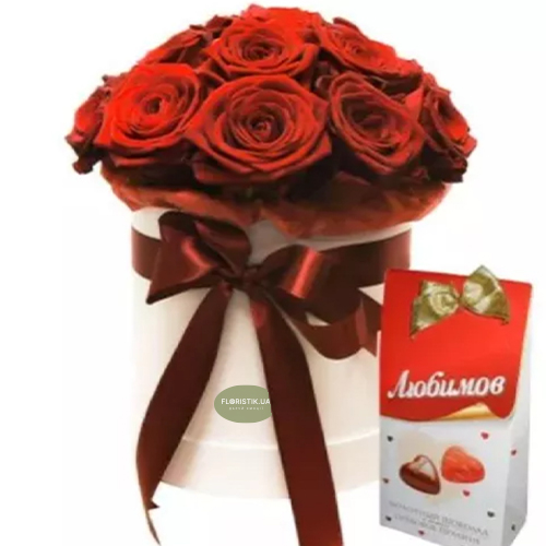 The box of 15 red roses ― Floristik — flower delivery all over Ukraine