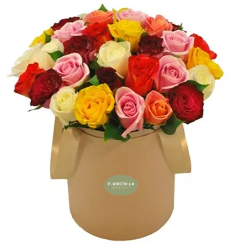 The box of multi-colored roses ― Floristik — flower delivery all over Ukraine