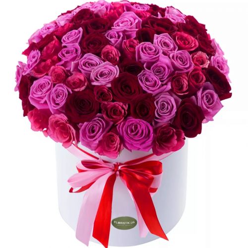 Flowers in a box 75 multi-colored roses ― Floristik — flower delivery all over Ukraine