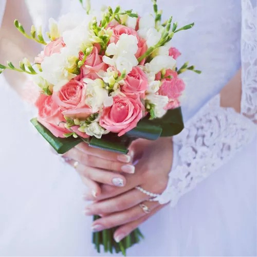 Bouquet Grace ― Floristik — flower delivery all over Ukraine