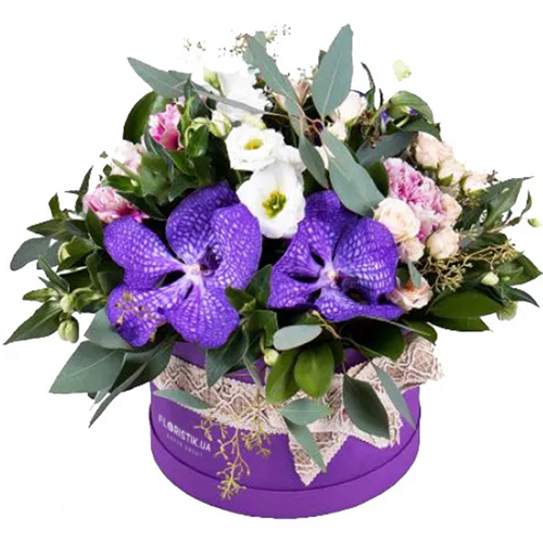 Box Wanda ― Floristik — flower delivery all over Ukraine