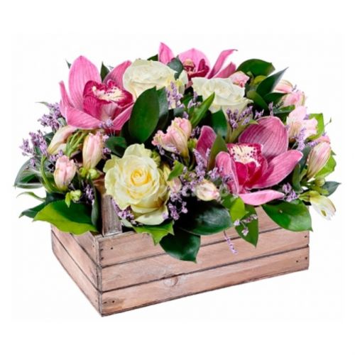 Box of orchids and roses ― Floristik — flower delivery all over Ukraine