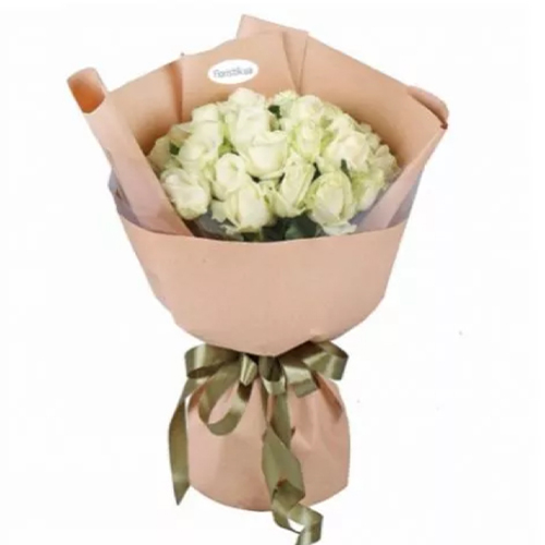 19 snow-white roses. Buy 19 snow-white roses in the online store Floristik