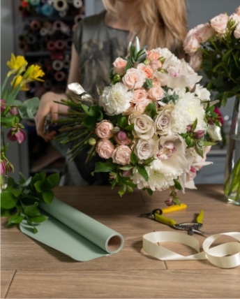 Individual order ― Floristik — flower delivery all over Ukraine